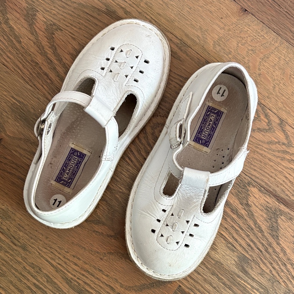 L'Amour White Dress Shoes T-Strap Design